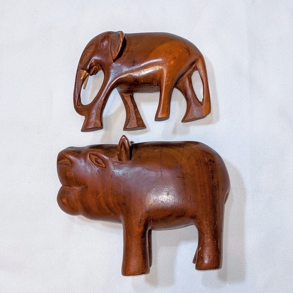 Carved Wooden Elephant & Hippo - Picture 6 of 6